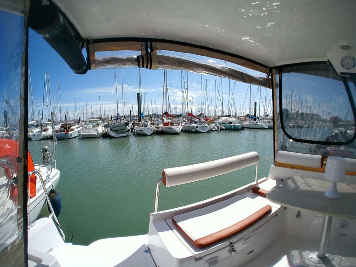 Hotel La Rochelle sur L'eau Extérieur photo